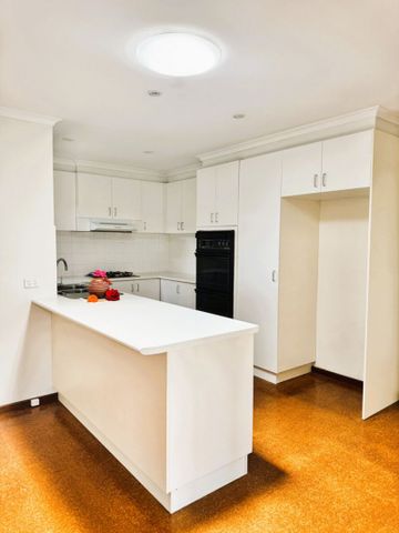 3A Hawker Gardens, Berwick - Photo 4