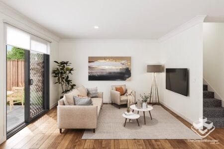 4brm Townhouse becoming available - Photo 3