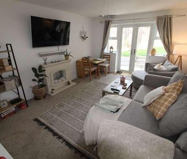 Park View Close, Burton Upon Trent, Stretton, DE13 - Photo 2