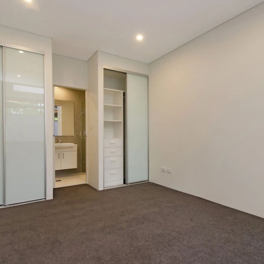 Unit 207/1-7 Waratah Avenue, Randwick. - Photo 1