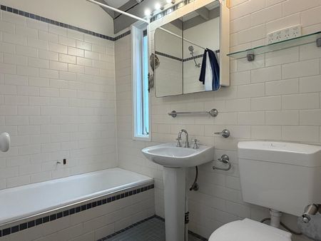9 Great Buckingham Street, Redfern NSW 2016 - House For Rent | Domain - Photo 5