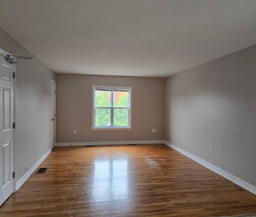 108 Albro Lake - Lovely 1 Bedroom, 1 Bath apartment in Dartmouth! - Photo 2