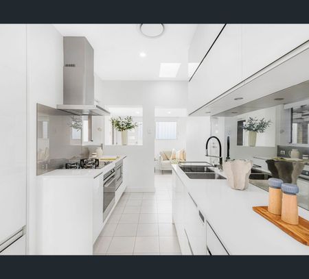2 Edward Street, Charlestown, NSW 2290 - Photo 3