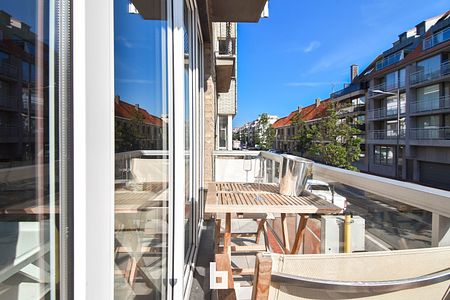 Instapklaar appartement met twee slaapkamers en twee terrasjes op gegeerde locatie te Knokke - Foto 3