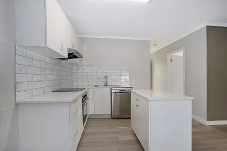 Position Perfect! - Photo 4