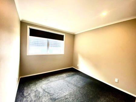 Modern & Tidy 2-Bedroom Home in Red Beach - Photo 3