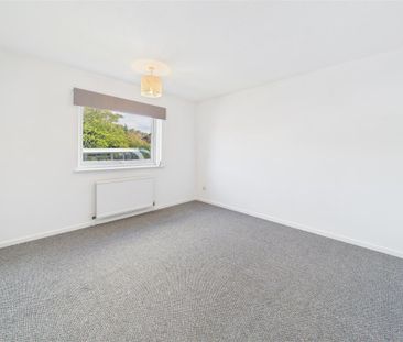 2 bedroom Maisonette to rent - Photo 5