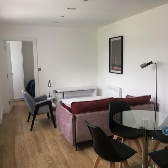 2 bedroom flat to rent - Photo 1