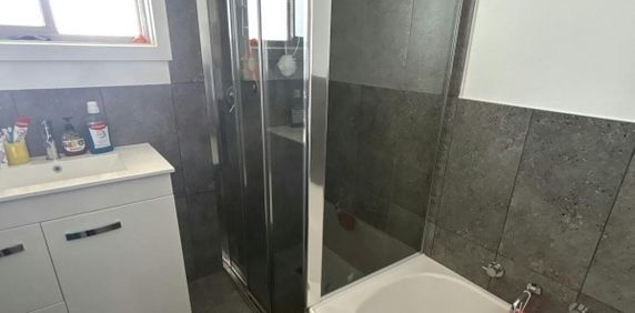 12 Belah Street - Photo 2