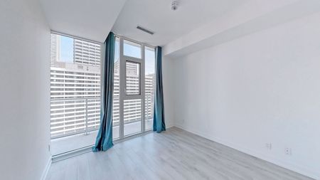 For Lease - 33 Helendale Avenue Unit# 1015, Toronto, Ontario - Photo 3