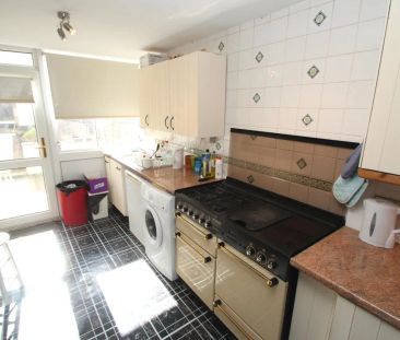 Wellbury Terrace, Hemel Hempstead, HP2 4NX, Hertfordshire - Photo 1