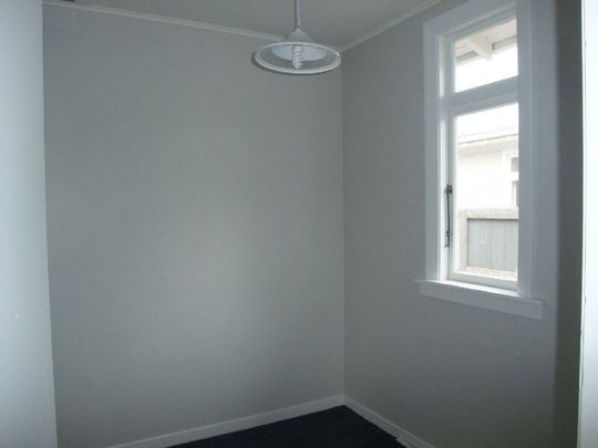 ADDINGTON – 4 BEDROOM, HEAT PUMP, CAT NEG, OSP - Photo 1