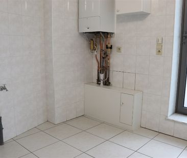 Duplexappartement met 3 SLK, ruim ZUID-terras en autostaanpl - Photo 1