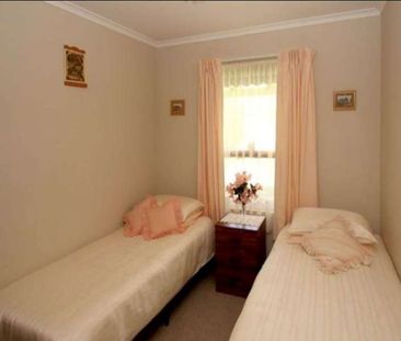 4-Bedroom Family Home in Prime Aberfoyle Park Location - Photo 6