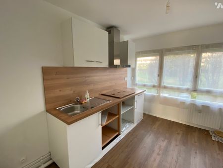 CAEN APPARTEMENT F2 AVEC BON ETAT, LUMINEUX, BON PLAN, BALCON AVEC GARAGE ET CAVE. - Photo 5