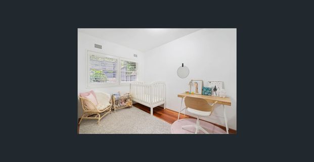 Sunny North Facing Coastal Retreat With A Beach Cottage Vibe A - Photo 1