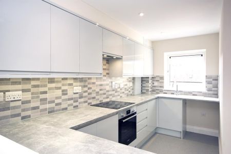 2 bedroom apartment to rent - Photo 4