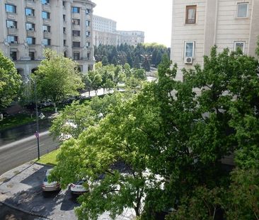 Parcul Izvor, vedere Parlament, Natiunile Unite - Photo 5
