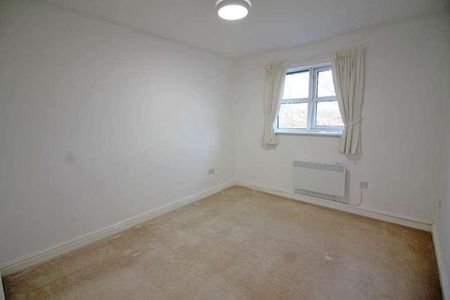 Lowton Street, Radcliffe, Manchester, M26 - Photo 2