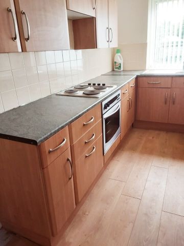 1 Bed Flat, Acrefield Road, CH42 - Photo 2