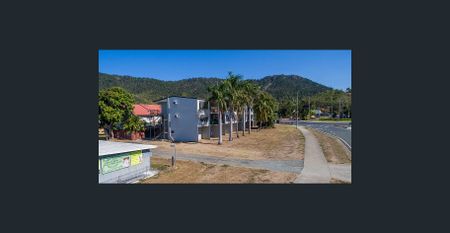 SEMI-FURNISHED AND CLOSE TO THE BEACH - Photo 5