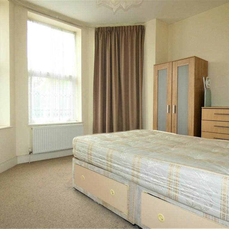 1 bedroom ground floor flat to rent - Photo 1