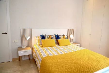 Alquiler de piso en Urbanizacion el Paraiso, 1 ---r - Photo 4