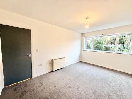 2 bedroom maisonette to rent - Photo 4