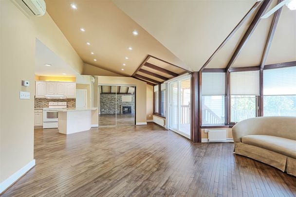 For Lease - 3927 Bloor Street, Toronto, Ontario - Photo 1