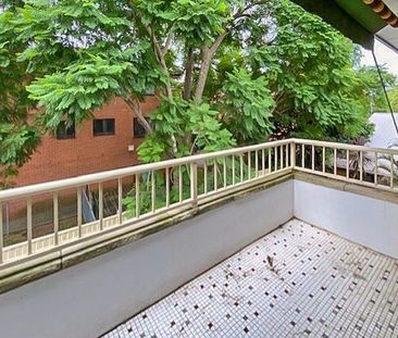 Spacious & Convenient 2-Bedroom Unit in North Parramatta - Photo 6