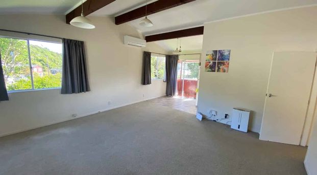 Churton Park, 2 Bedroom - Photo 1