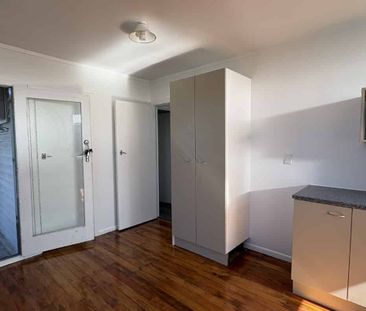 b/61 Te Aute Road, Havelock North, Hastings - Photo 1