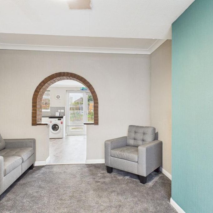 1 bedroom house of multiple occupation to rent - Photo 1