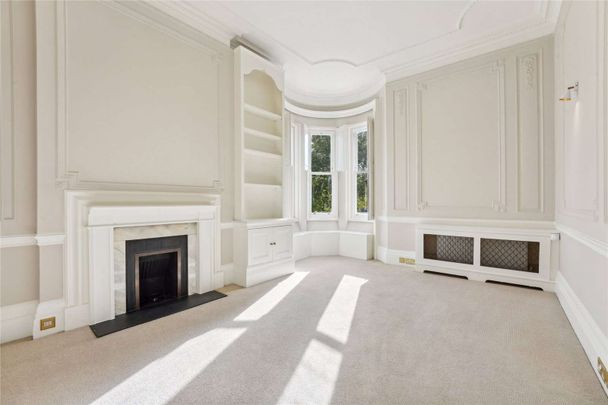 Sloane Court West, Sloane Square, London, SW3 4TE - Photo 1