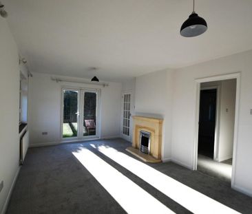 2 bedroom detached bungalow to rent - Photo 4