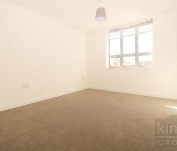 2 Bedroom Flat To Let - Photo 6