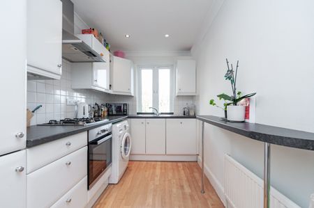 3 Bed Flat, Crediton Hill, NW6 - Photo 5