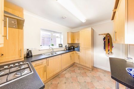 2 bedroom house to rent - Photo 5