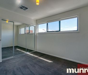 41 Tulloch Street, St Clair SA 5011 - Townhouse For Rent | Domain - Photo 4