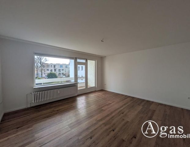 Sonnige 2-Zimmer-Wohnung mit Balkon in Tegelort - Photo 1