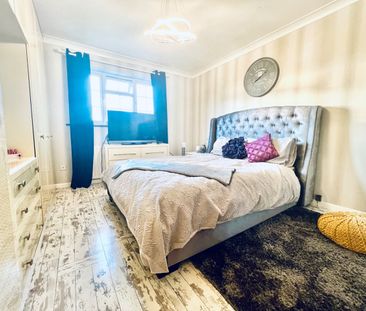 4 Bed Detached House, Gwynne Avenue, CR0 - Photo 5