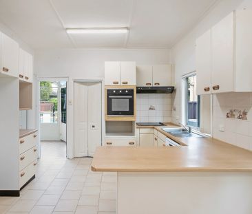 Spacious Four Bedroom Family Home in Peaceful Location - Photo 6