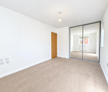 3 Bedroom House To Rent - Photo 3