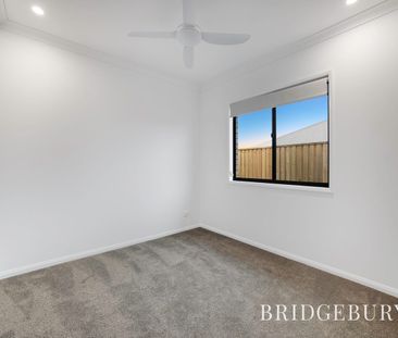 Elegant Living in Palmview! - Photo 5