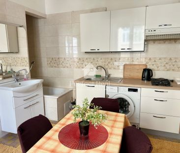 Perfektná poloha - Garsónka na prenájom s balkónom – Fotografia 6