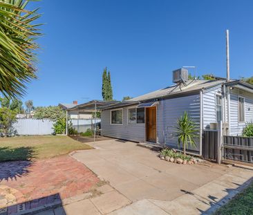 Charming 3-Bedroom Home - Photo 4