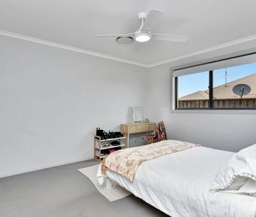 SOUGHT AFTER FAMILY HOME - Photo 4