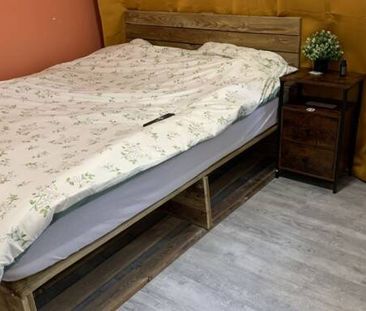 Gravaud : Chambre entièrement meublée - Photo 3