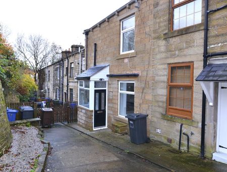 2 bedroom terraced house to rent - Photo 5