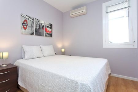 Carrer de la Diputació, Barcelona, Catalonia 08013 - Photo 2